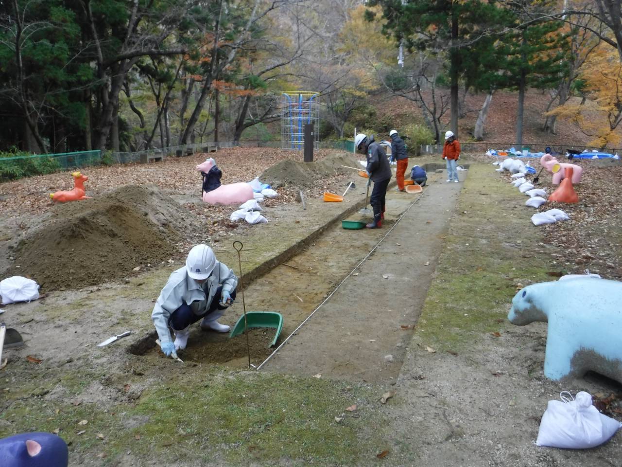 三春城跡第10次調査の支援業務を行いました。